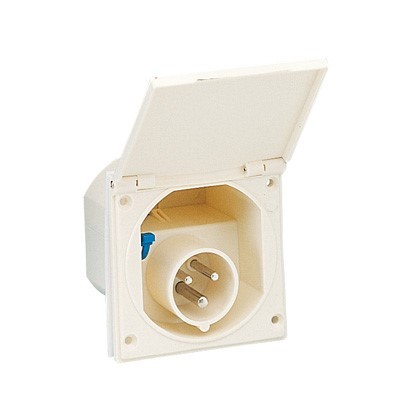 prise P17 a encastrer